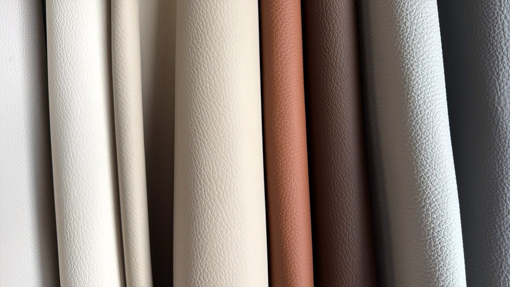 DAKOTA / LUGANO / CRICKET collection